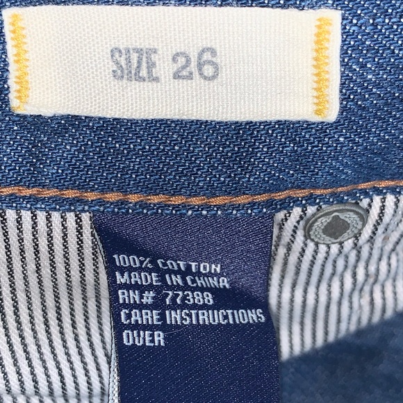 Madewell blue short .Size 26 .With different blue tones .Gorgeous ❤️❤️❤️❤️❤️❤️❤️ - Picture 7 of 7